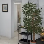 Apartament House Runa *