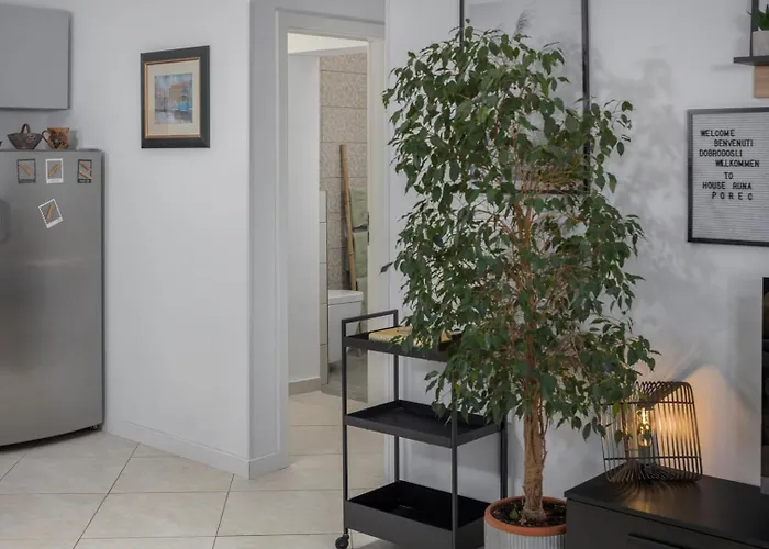 아파트 House Runa *